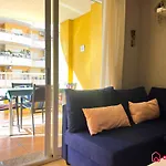 Piscina, Gym/squash Y Playa 公寓